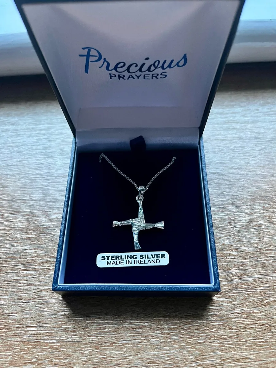 Still Brigid cross chain - Image 3