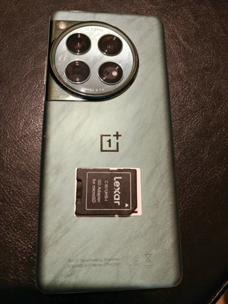 OnePlus 12 - Image 1
