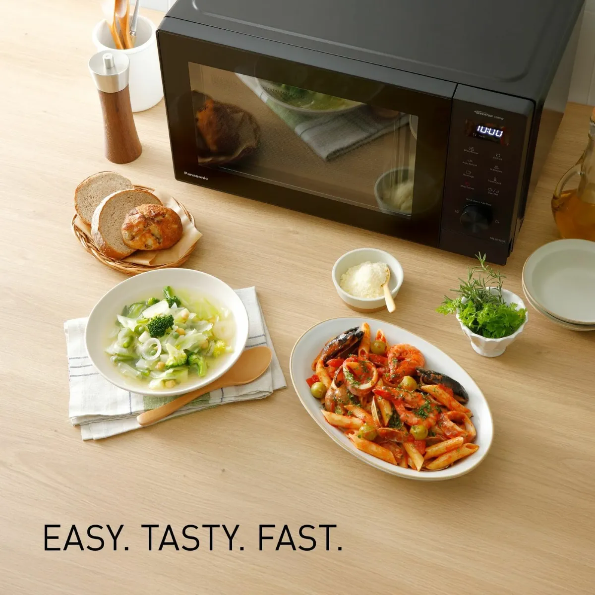 NN-SD35QBBPQ 29L Solo Microwave Oven 1000W Auto - Image 2