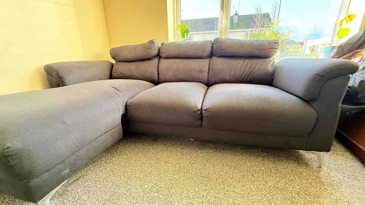 Grey Fabric Corner Sofa/ Lounger in good condition - Image 3