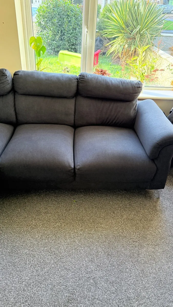 Grey Fabric Corner Sofa/ Lounger in good condition - Image 4