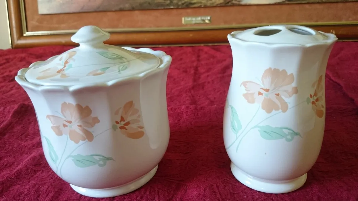 Boots England Poppy Vase & Trinket Bowl With Lid - Image 1