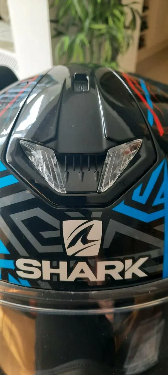 SHARK Motorcycle helmet    XL - Image 4