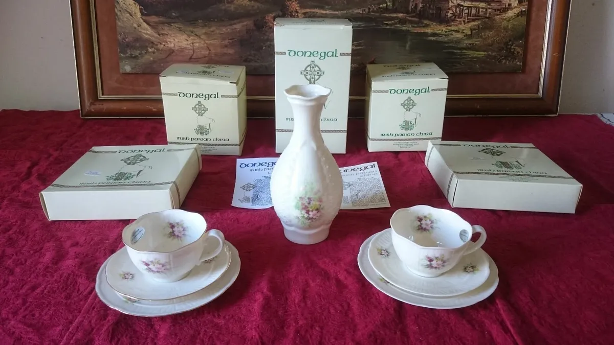 New 7Pc. Donegal Parian Flora Irish Tea Set & Vase - Image 1