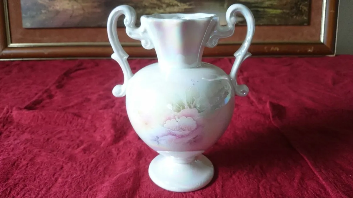 Antique San Marino Ceramic Two Handled Lustre Vase - Image 3