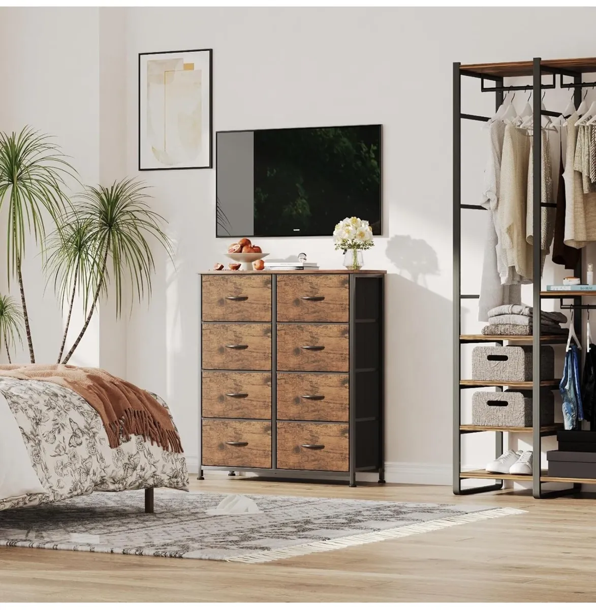 8 Drawers Chest of Drawers - Image 1