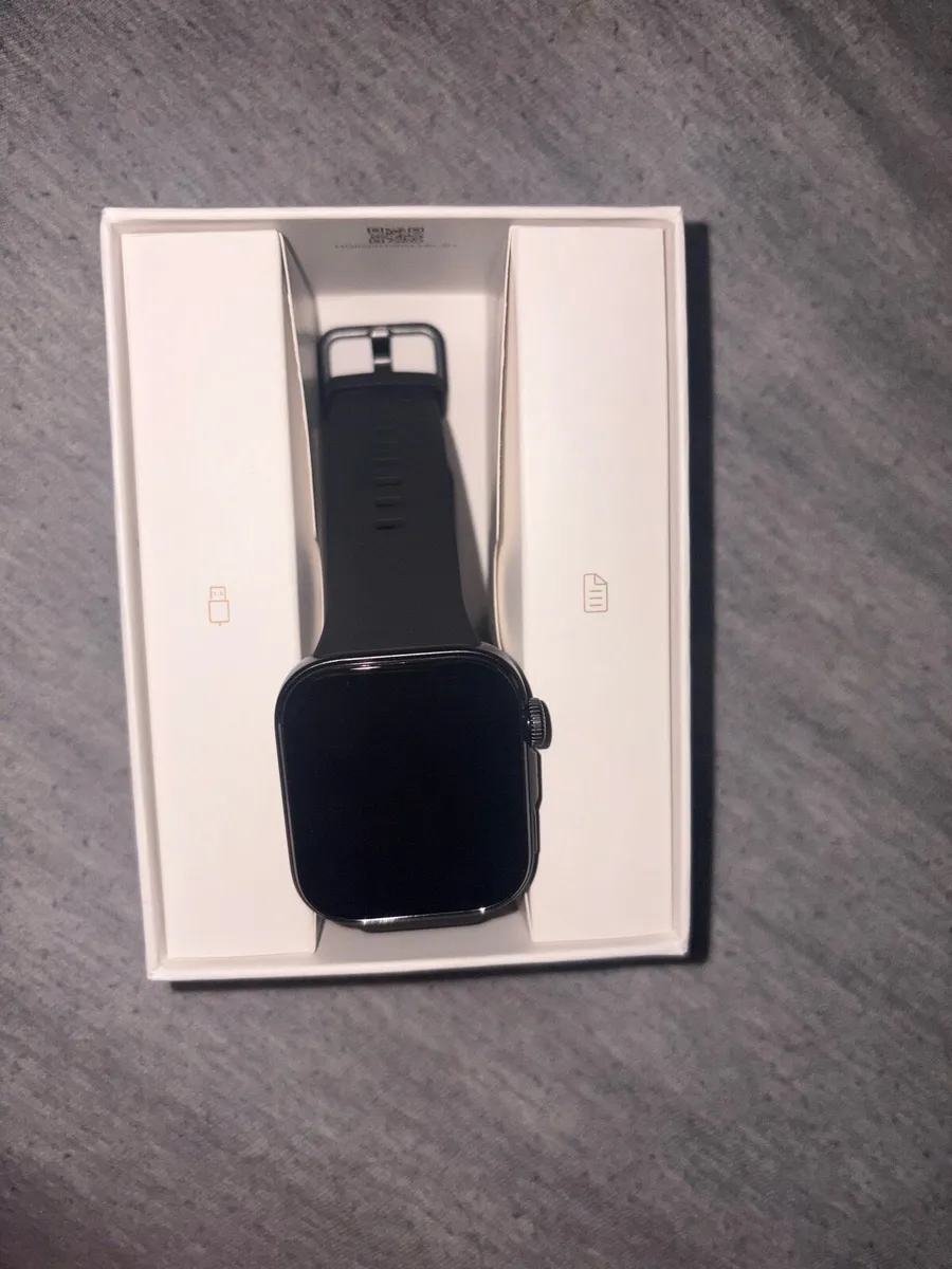 Smartwatch - Image 1