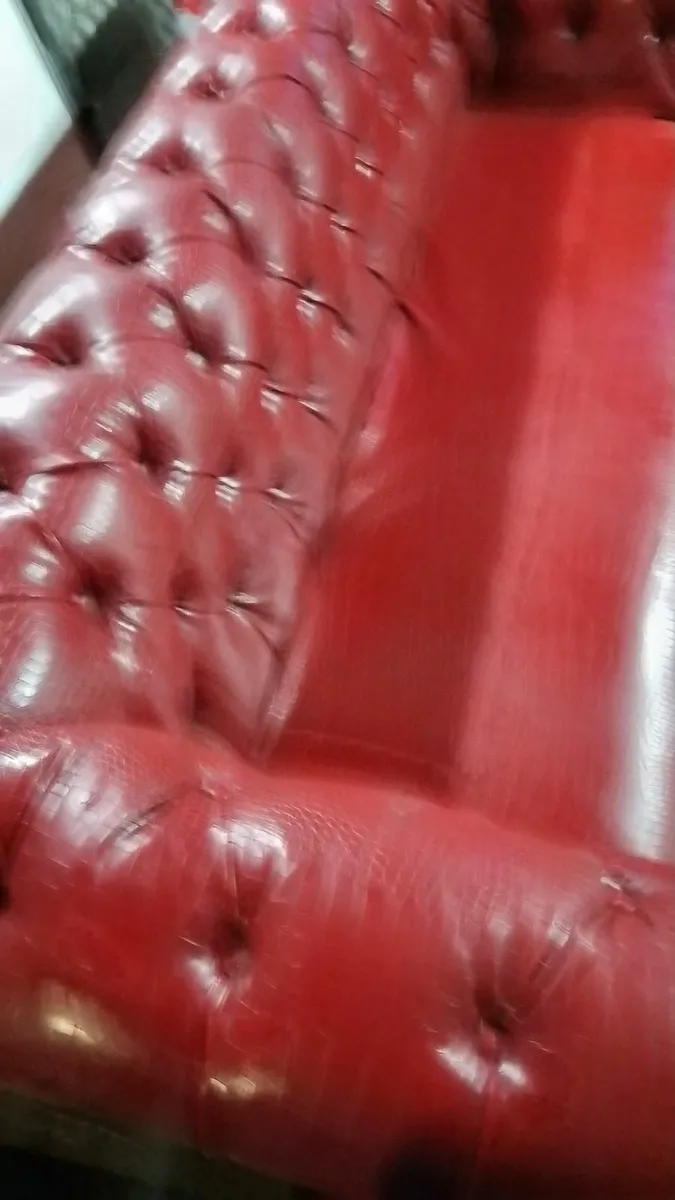Couch - Image 2