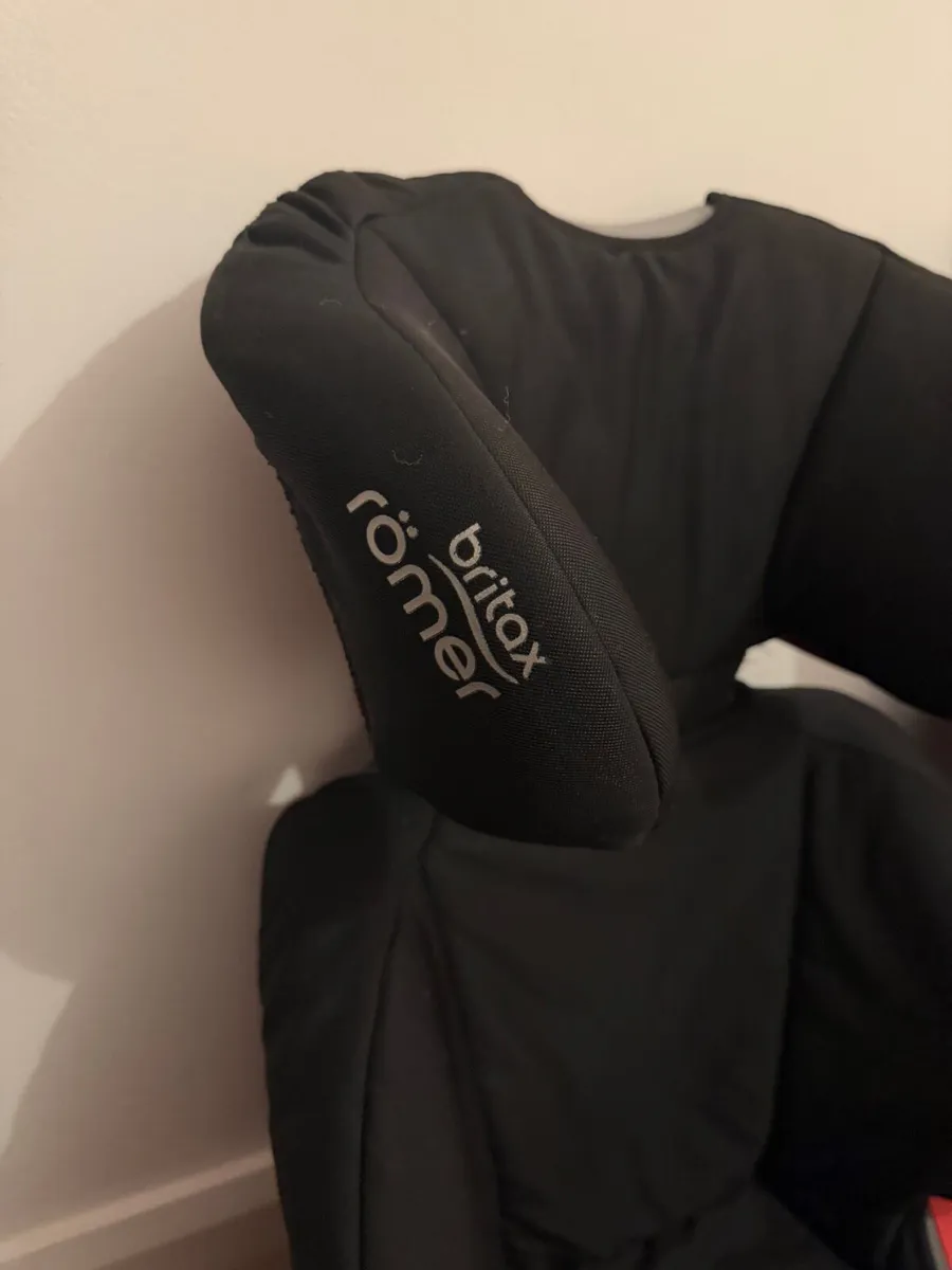 Britax Römer child car seats. - Image 3
