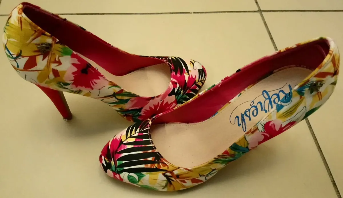 REFRESH - flowers high heels size UK6 EU39 - shoes - Image 3