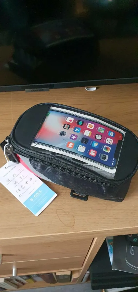 Cycle Bags/ Phone Holders - Image 1