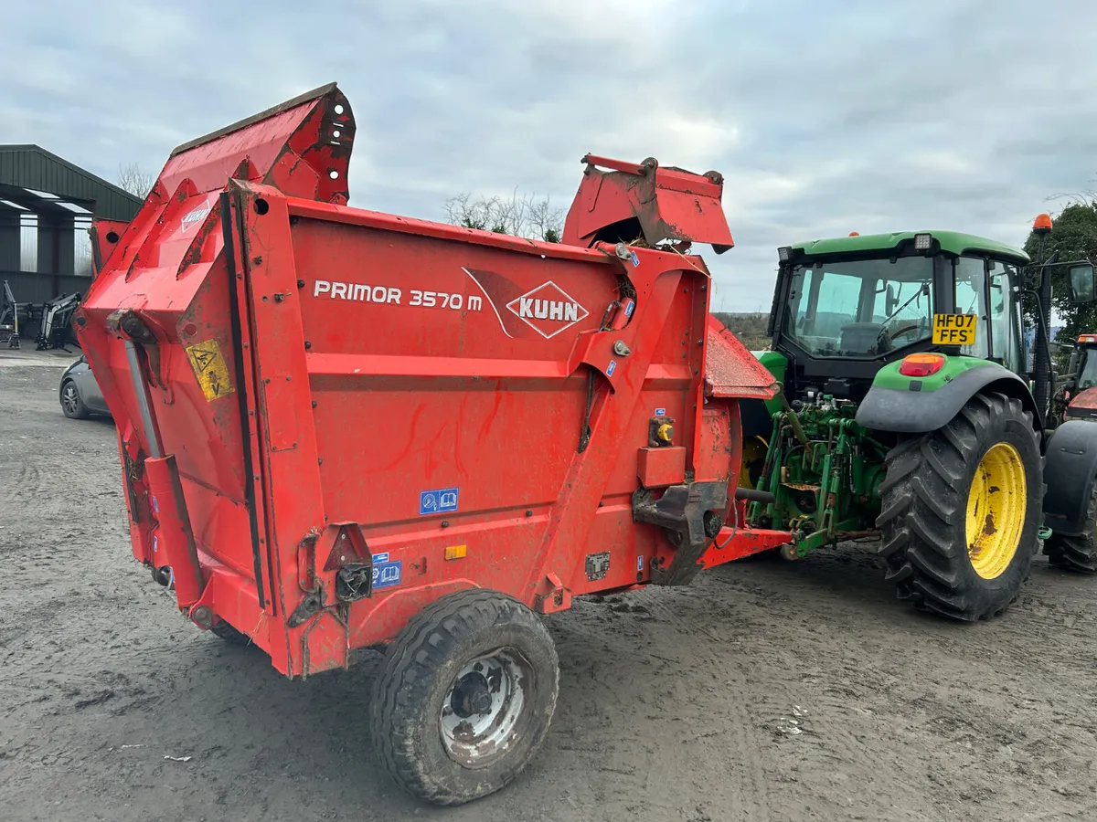 2016 Kuhn 3570M Bedder - Image 1