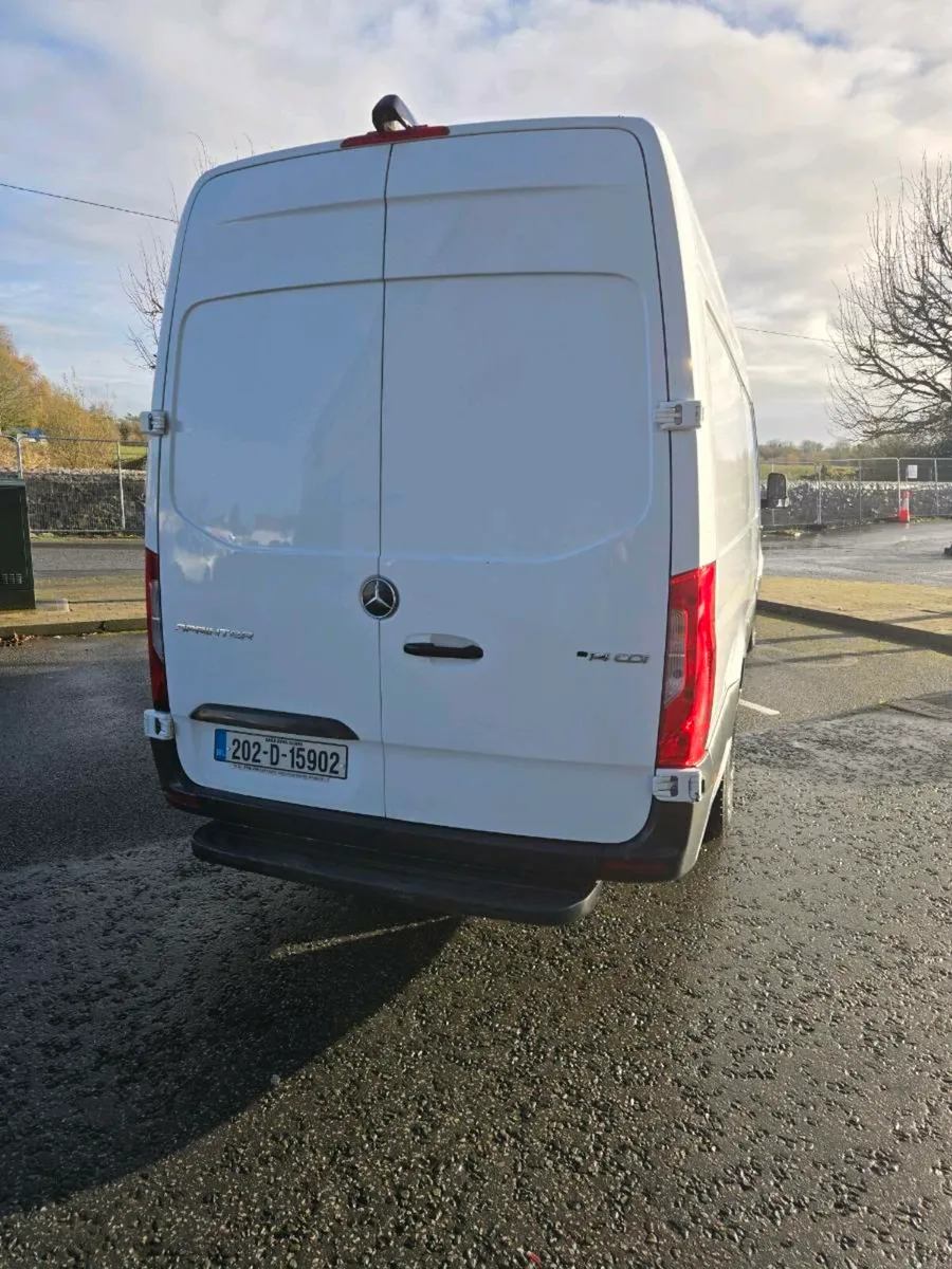 2020 Mercedez Sprinter - Image 4