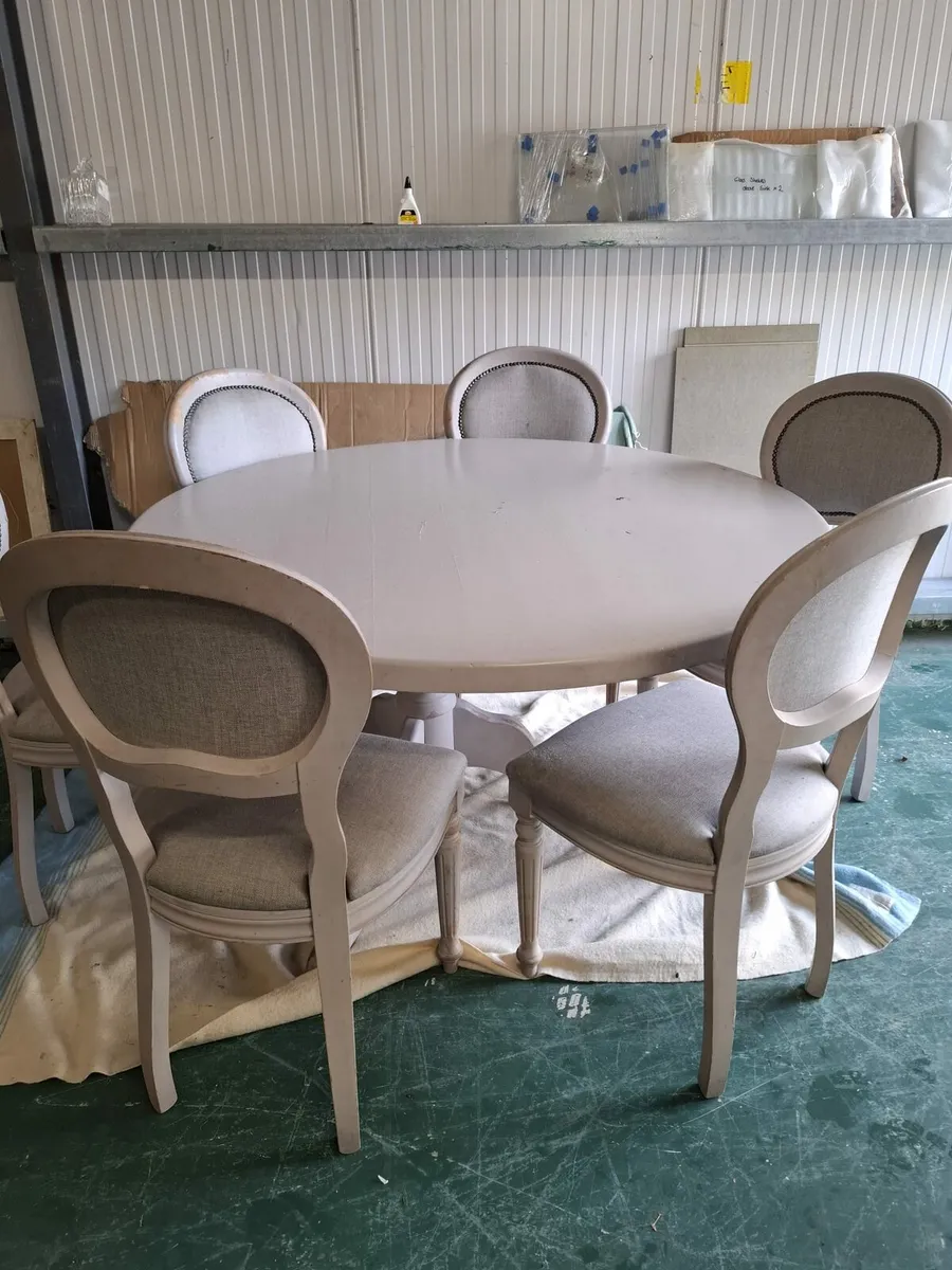 Neptune Dining Set - Image 1