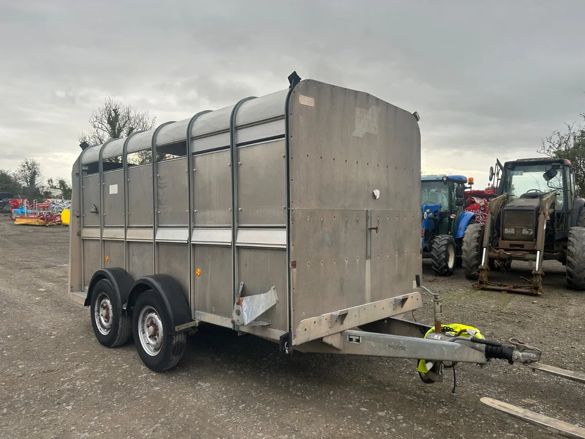 Ifor Wiliams 12x5(10) Cattle Trailer - Image 1