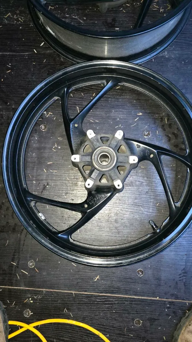 Gsxs1000 wheels 2017 - Image 1
