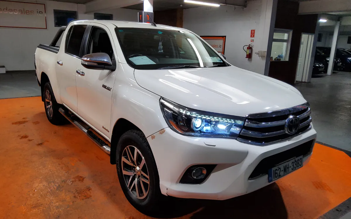 Toyota Hilux 2016 - Image 1