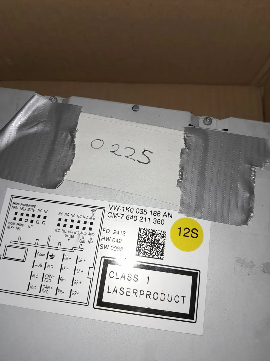 Volkswagen Golf 2004 - Image 2