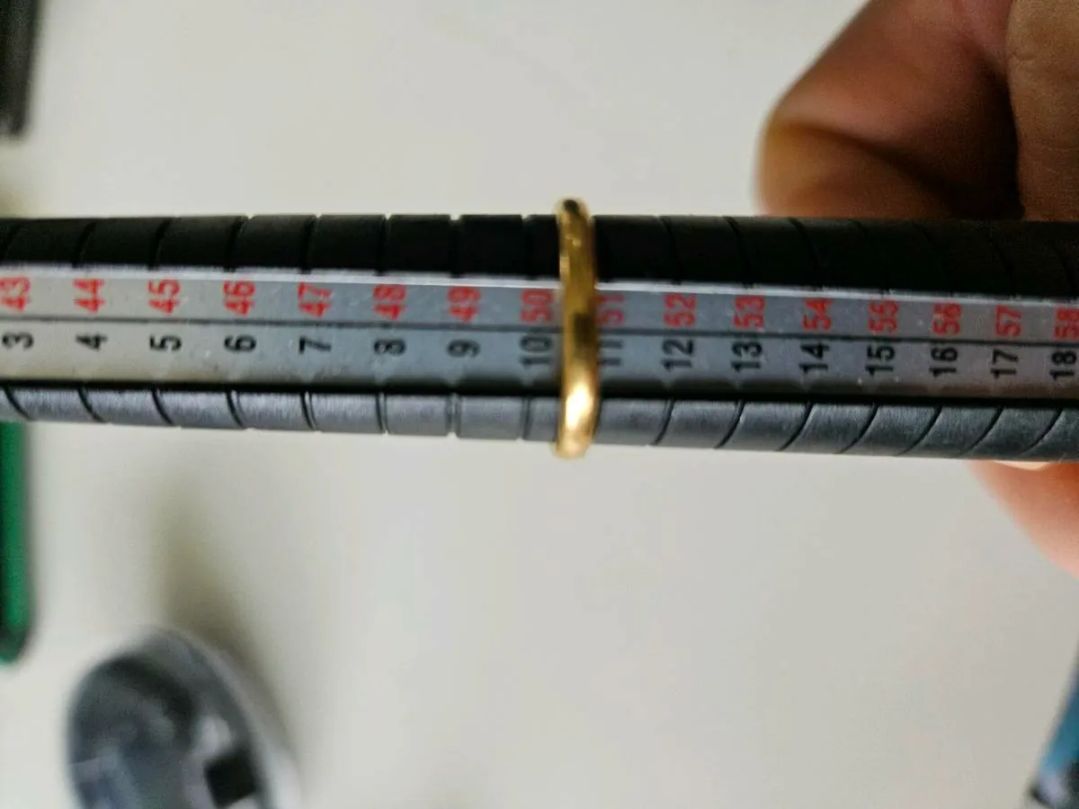 22ct gold wedding band - Image 4