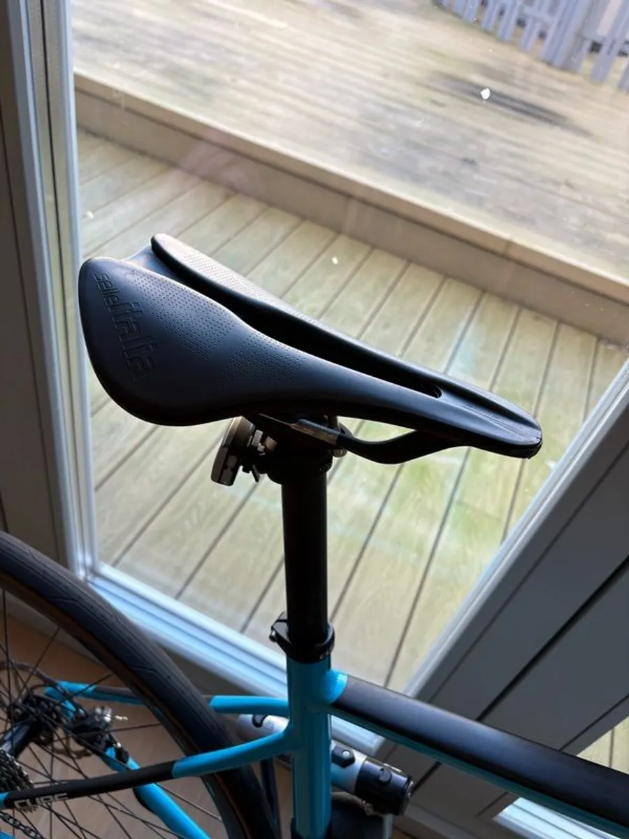 Cube Attain Bike 56 - Image 3