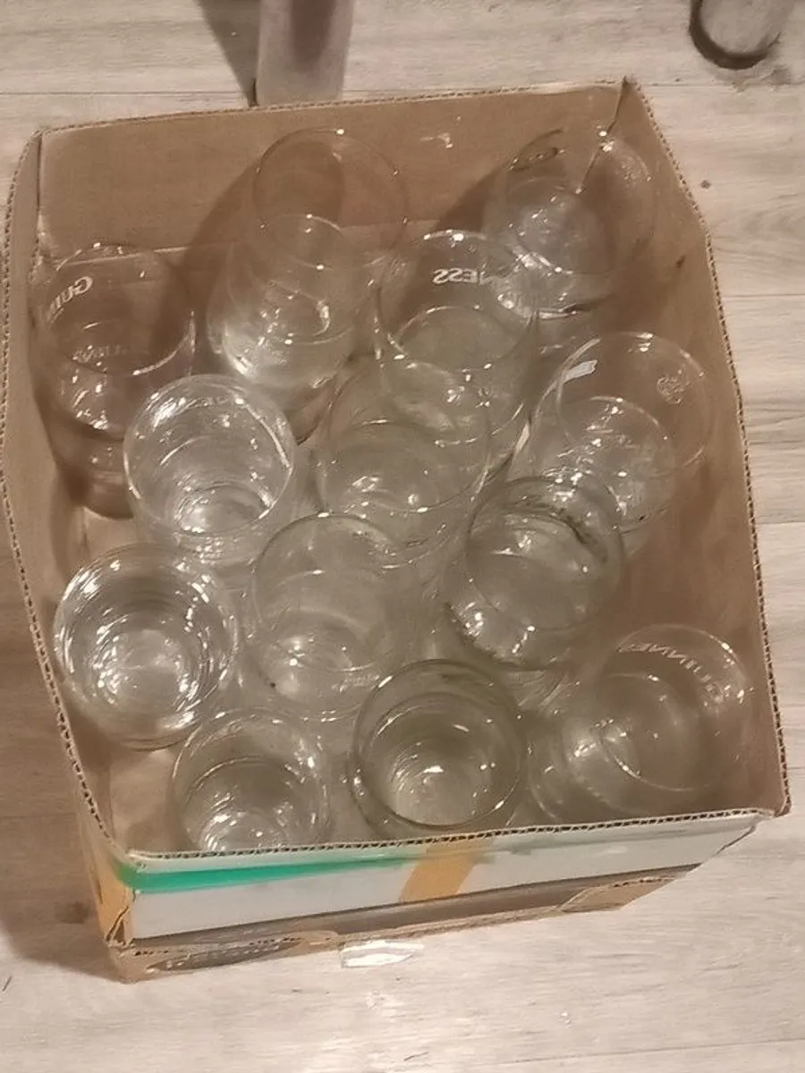 Pint Glasses - Image 2