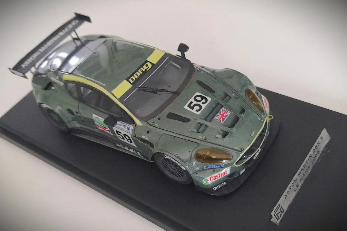 Collectable Resin 1:43 Model - Aston Martin DBR9 - Image 3