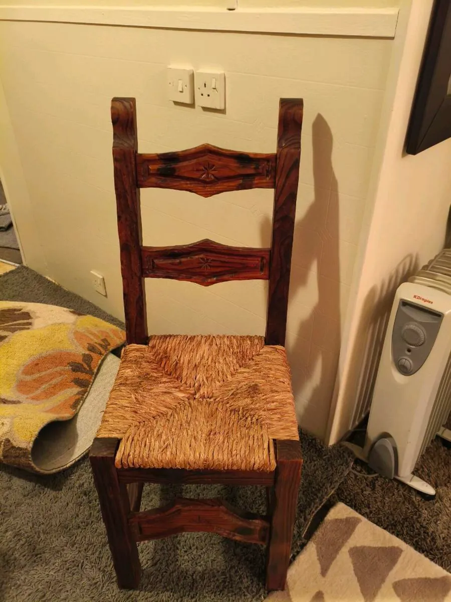 Lovely chair 20 euro - Image 2