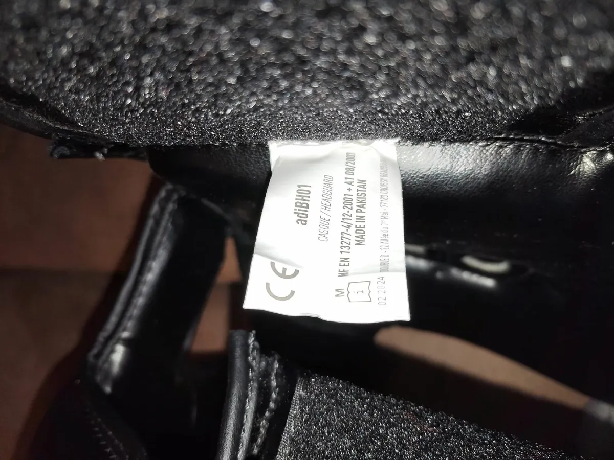 Adidas boxing headguard - Image 2