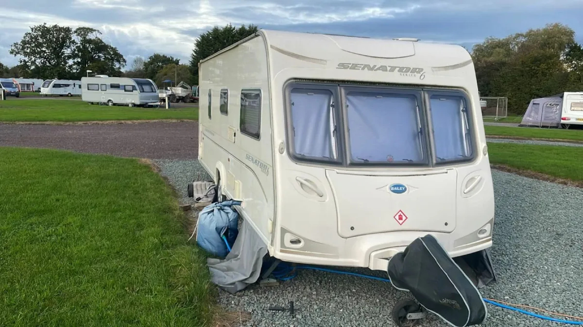4 Berth Caravan - Image 1