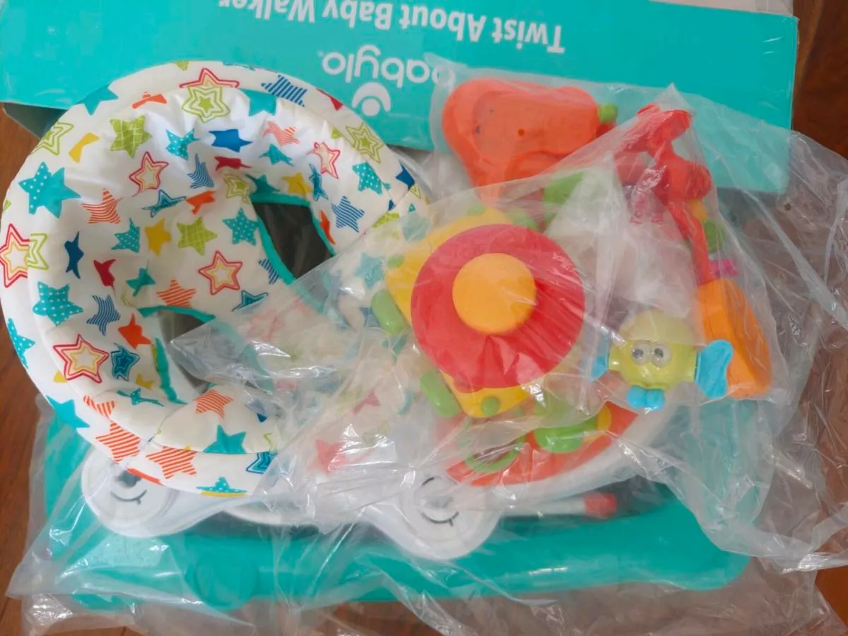 Babylo Twist About Baby Walker - Colourful Clouds - Image 2