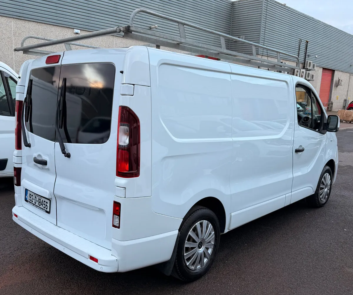 192 Renault Trafic 86,000Km - Image 4