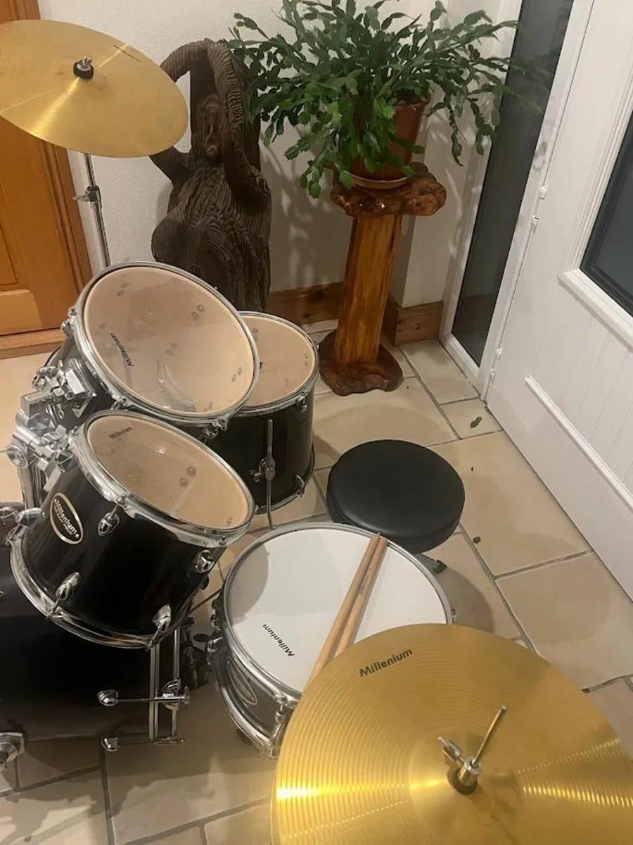Drum Set - Image 2