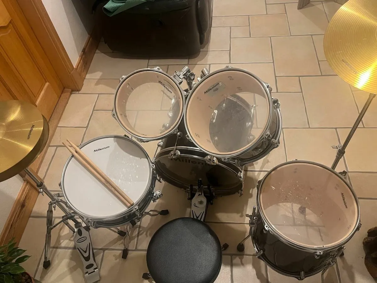 Drum Set - Image 3