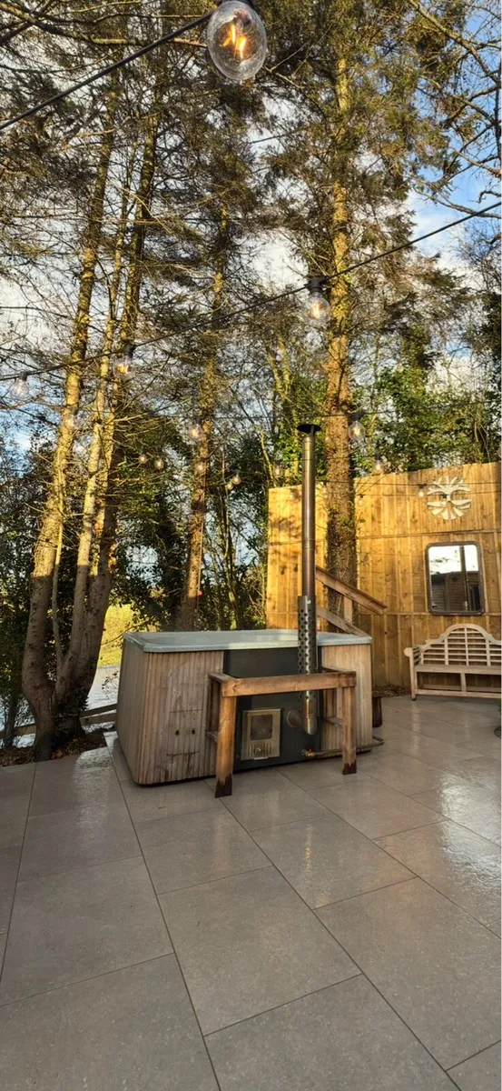Hot Tub - Image 1