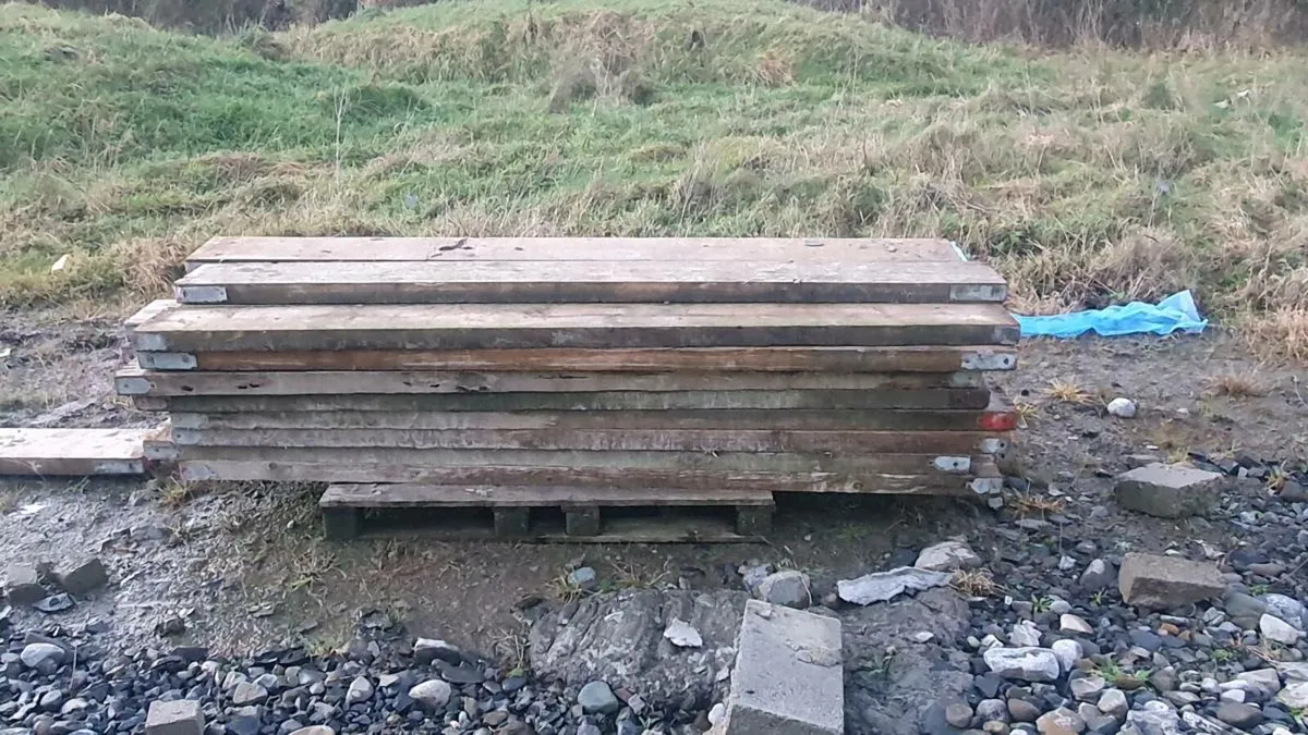 Scaffolding - Image 2