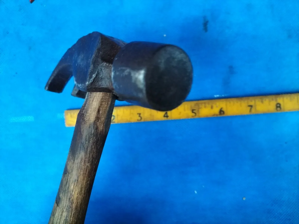 16oz Claw Hammer - Image 3