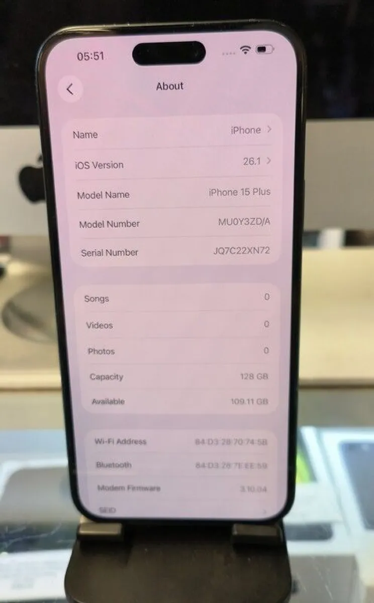 Apple Iphone 15 Plus 128GB Unlocked (89% Battery ),Black, Used - Image 3