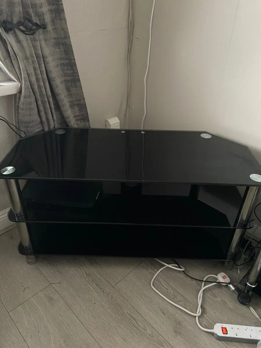 Tv unit and coffee table - Image 1