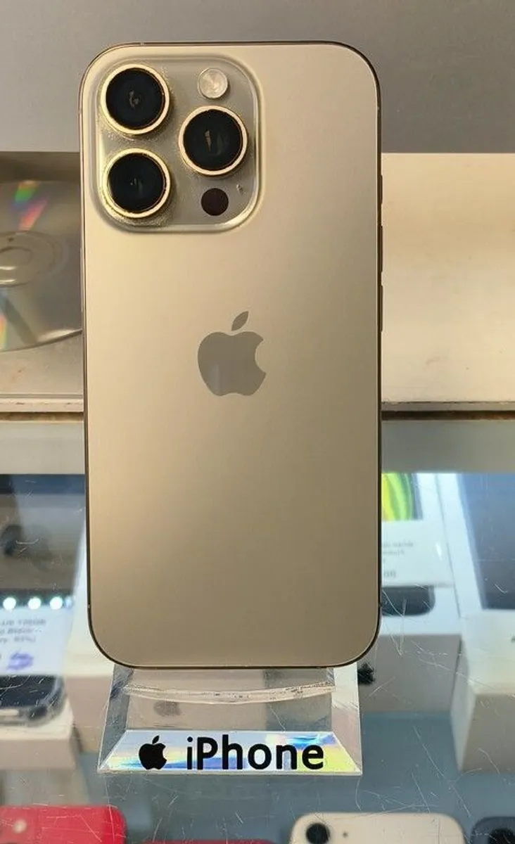 Apple iPhone 16 Pro 256GB Natural Titanium, Unlocked - Image 2