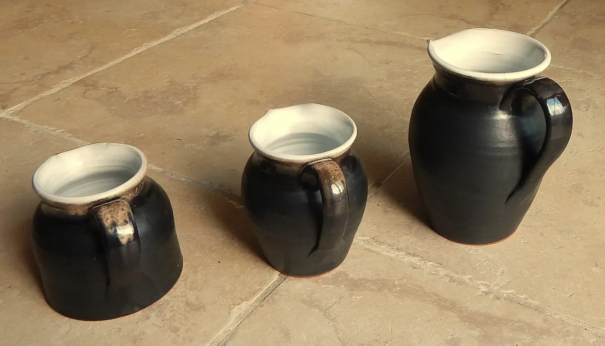 Set of 3 Stephen Pearce Pottery Jugs - Image 2