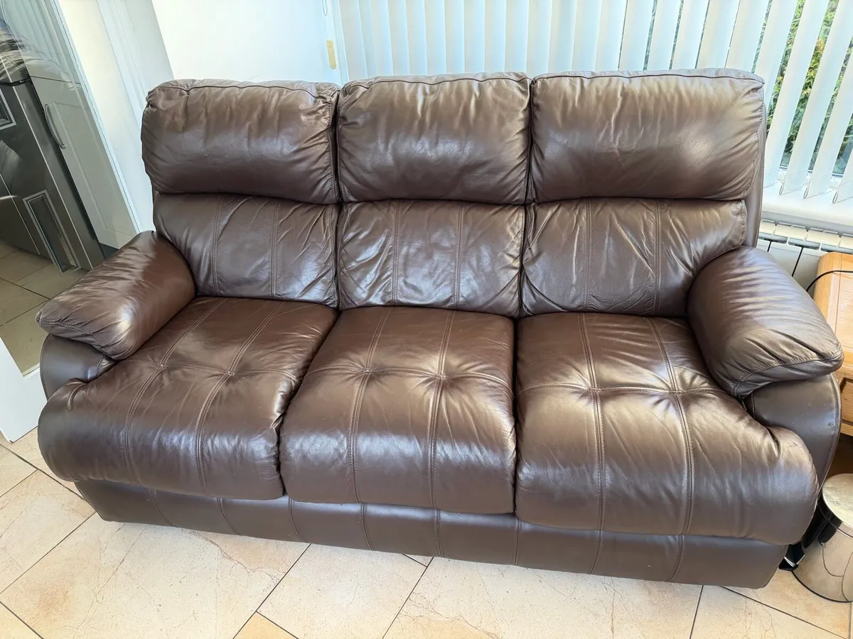 3 Seater and 2 Seater Leather Sofa Set - Donegal - Image 2