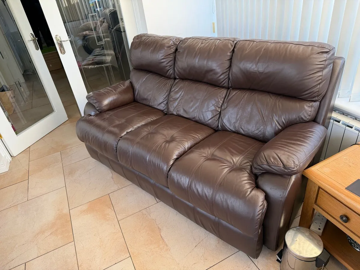 3 Seater and 2 Seater Leather Sofa Set - Donegal - Image 3