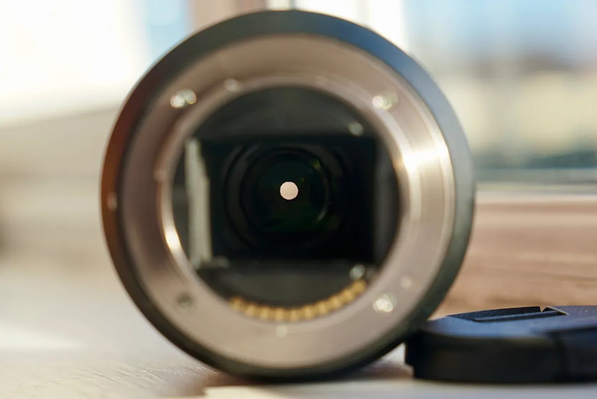 Sony FE 28-70mm f/3.5-5.6 - Image 3