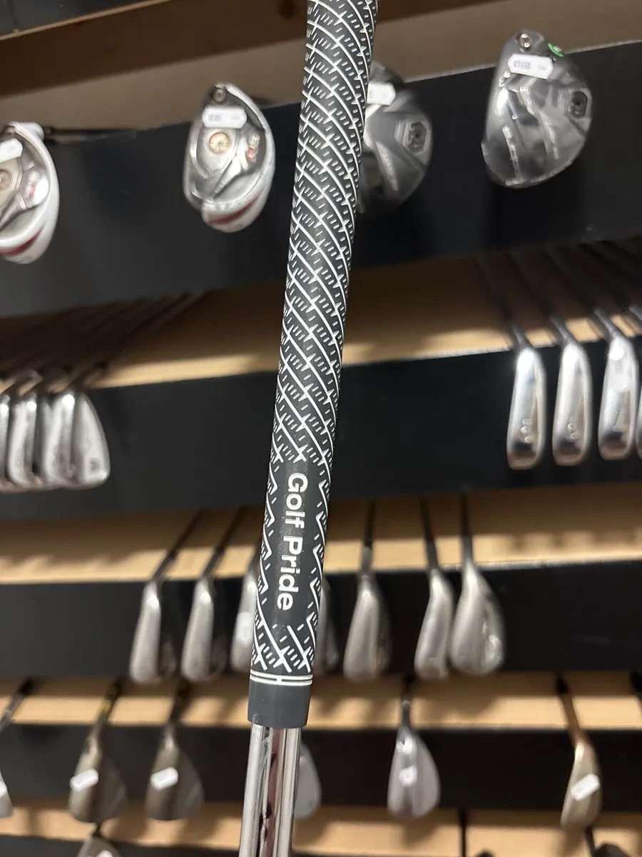 Wilson Staff Model 4-PW (120 X Shafts) - Image 4
