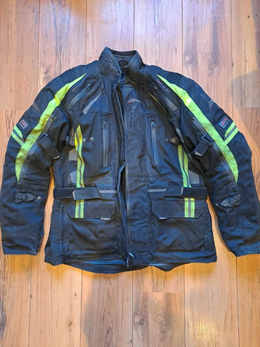 Motorbike gear and accessories for sale - Image 1