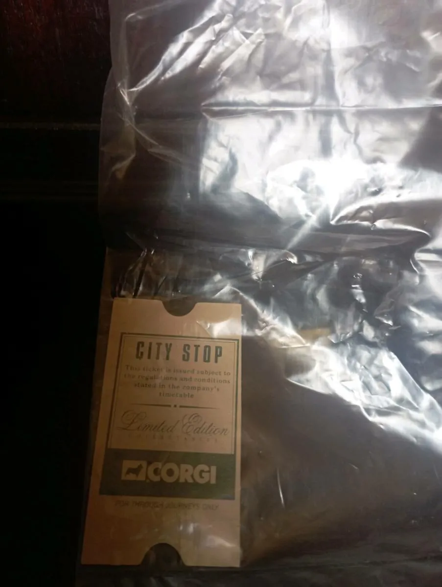 CORGI TRAMWAY  BLACKPOOL  L.T.D TRAM - Image 3