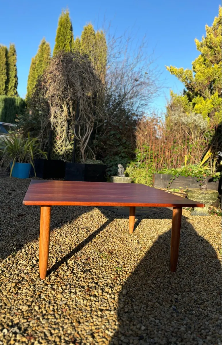 Mid century XL coffee table - Image 4