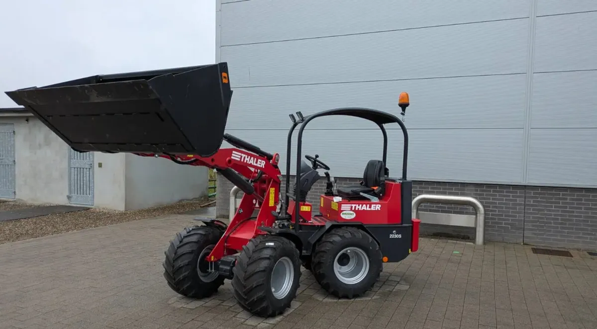 New German built Thaler 2230s wheeled loader - Image 1