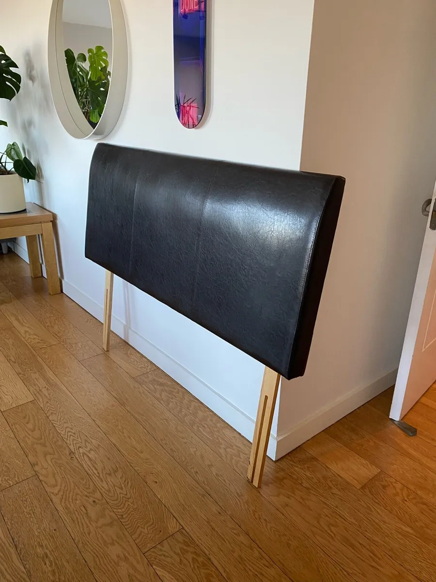 Kingsize headboard - Image 1