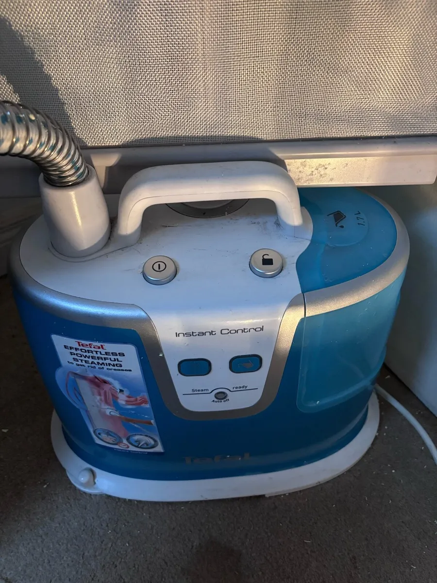 Clothes iron commercial - Image 2